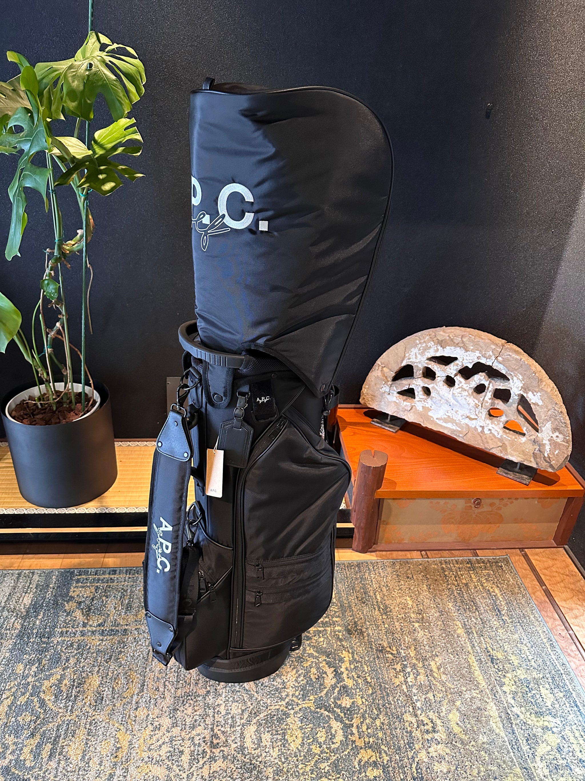 A.P.C. GOLF Ablon キャディバッグ ブラック – ラウンドコード