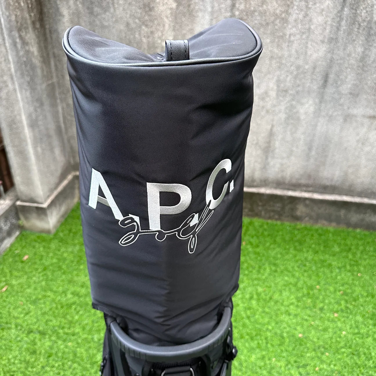 A.P.C. ゴルフバッグ 黒　APC A.P.C. GOLF Ablon キャディバッグ ブラック – ラウンドコード