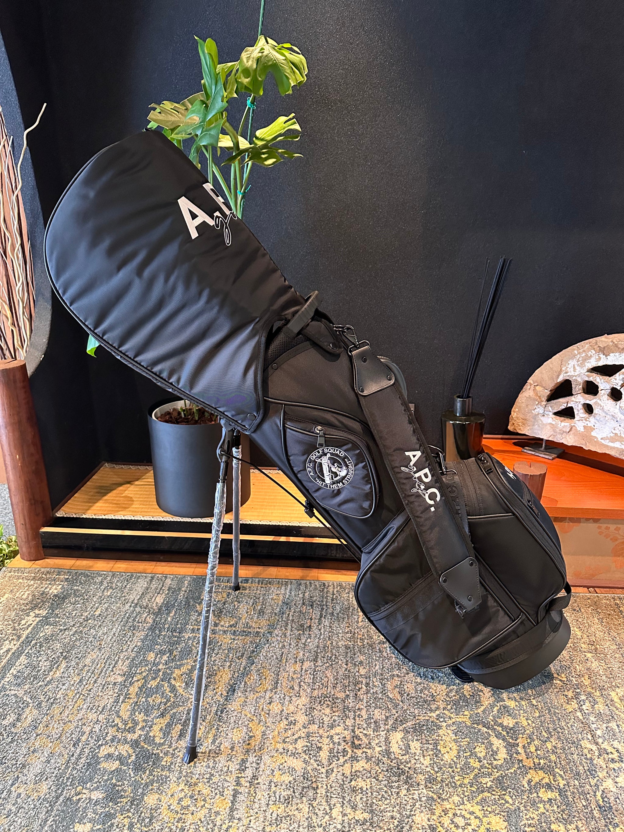 A.P.C. ゴルフバッグ 黒　APC A.P.C. GOLF】A.P.C. GOLF X BRIEFING GOLFカプセルコレクション