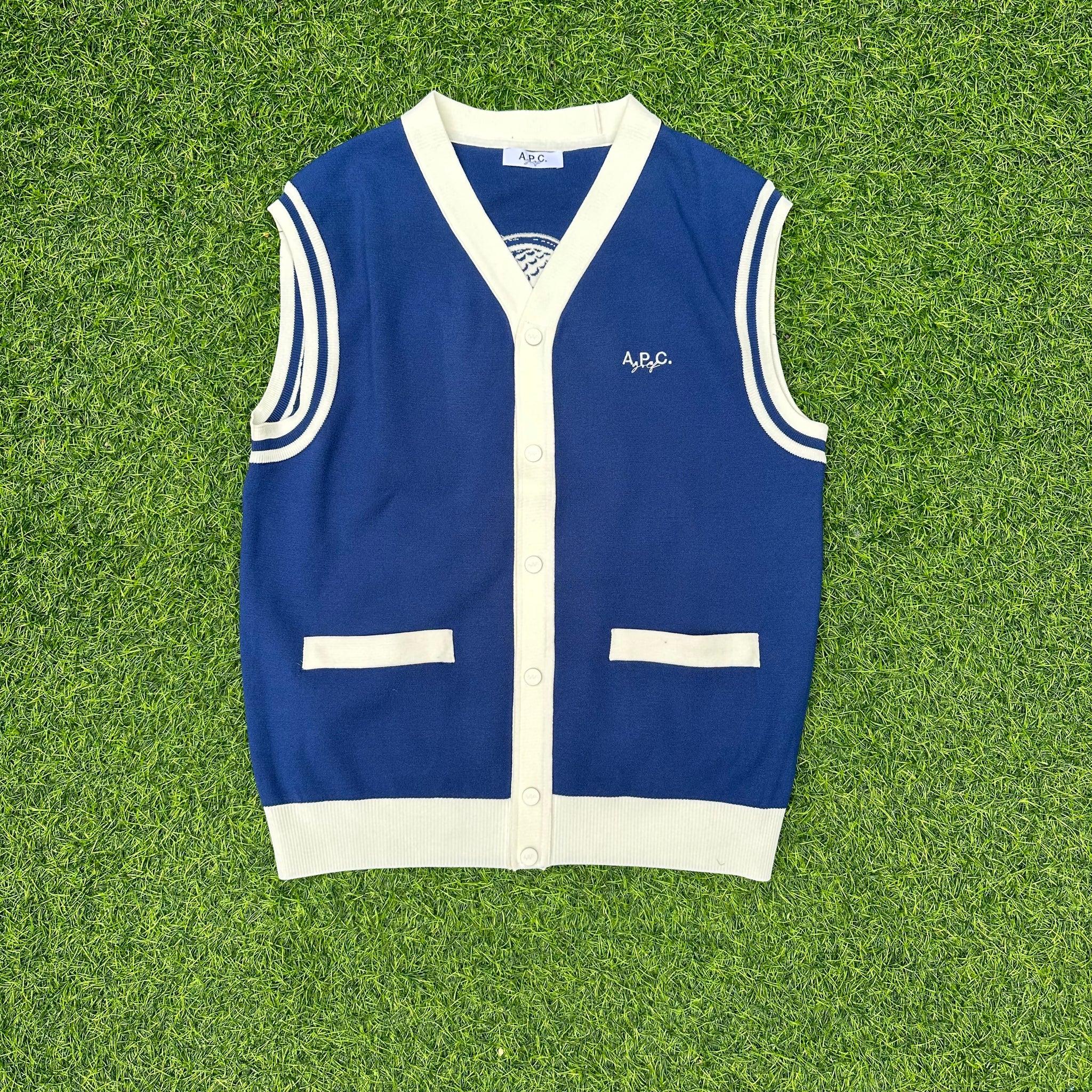 A.P.C. GOLF ニットベスト – ラウンドコード